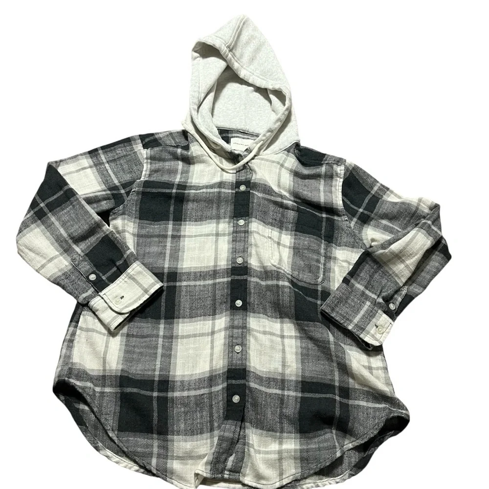 Women's American Eagle Hooded Flannel Black/White Size Small Spring Skate Grunge